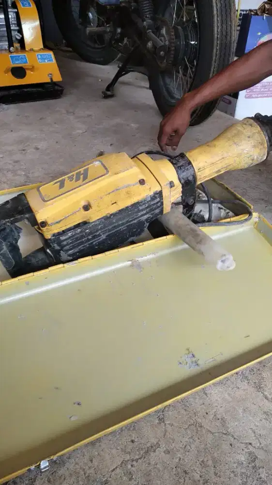 Mesin bobok stamper kodok jackhammer