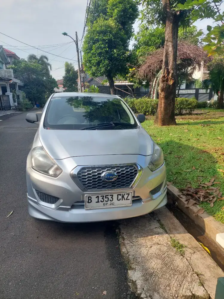 Jual Datsun Go th 2018 warna silver