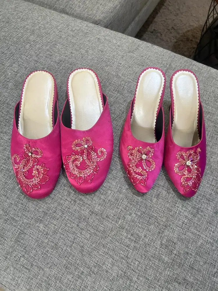 Sepatu Sandal Selop Wedding Nikahan Kebaya Magenta Wanita 38 Pria 42