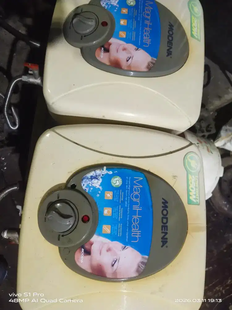 Water heater merk modena 2 unit