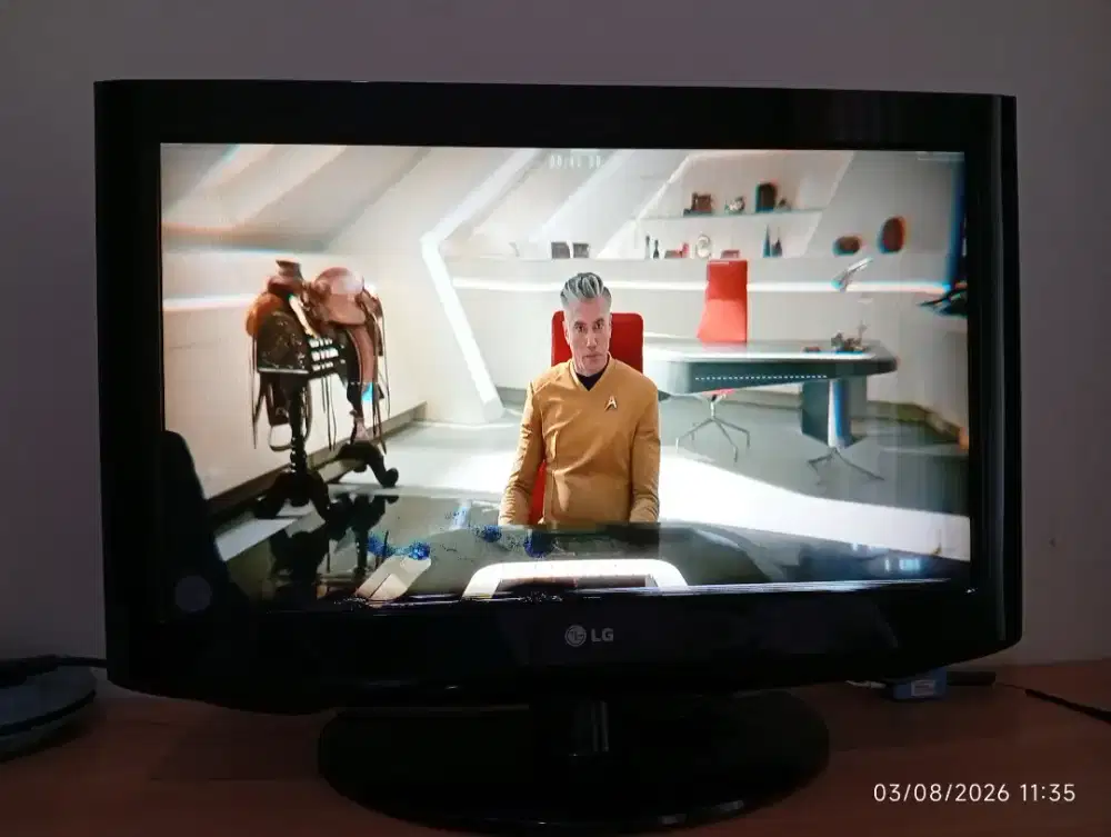 TV LG 26 inch kondisi mulus