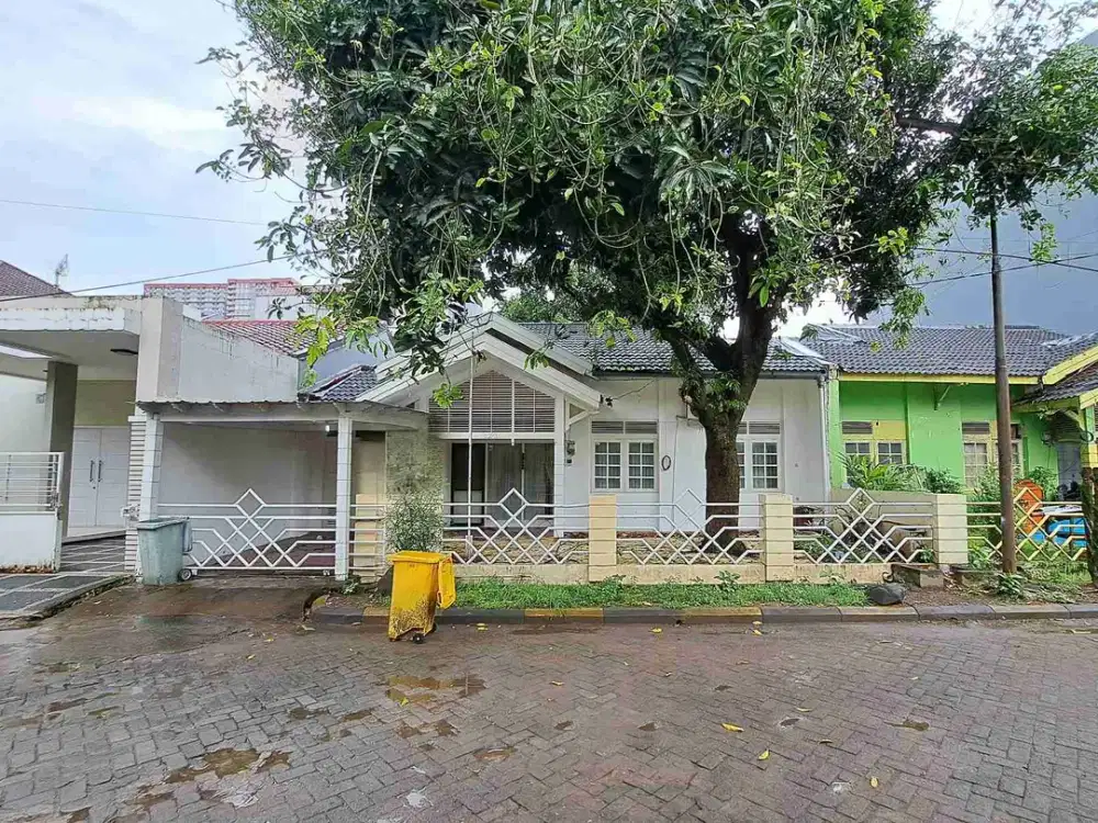 Rumah area Panakukkang Poros Jalan Boulevard