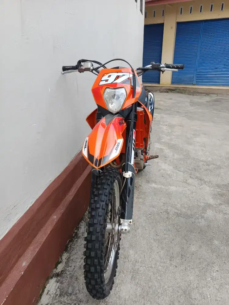 Di jual ktm 250 exc 2011