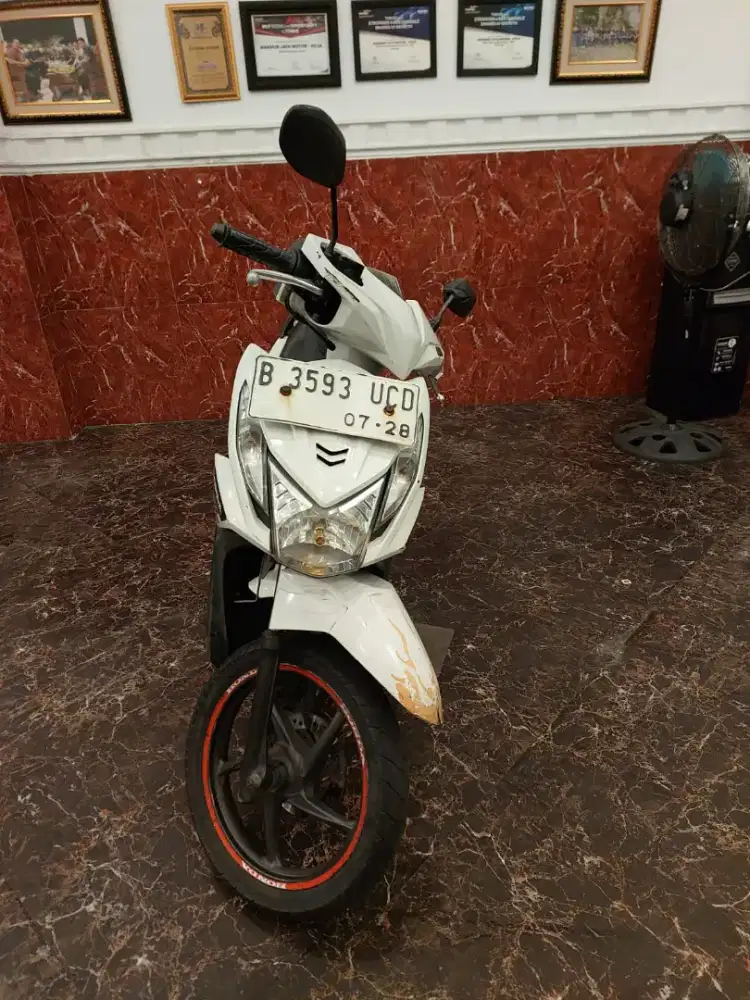 HUB CE KOM JUAL CEPAT BEAT 2013 PAJAK HIDUP MESIN HALUS SIAP PAKAI