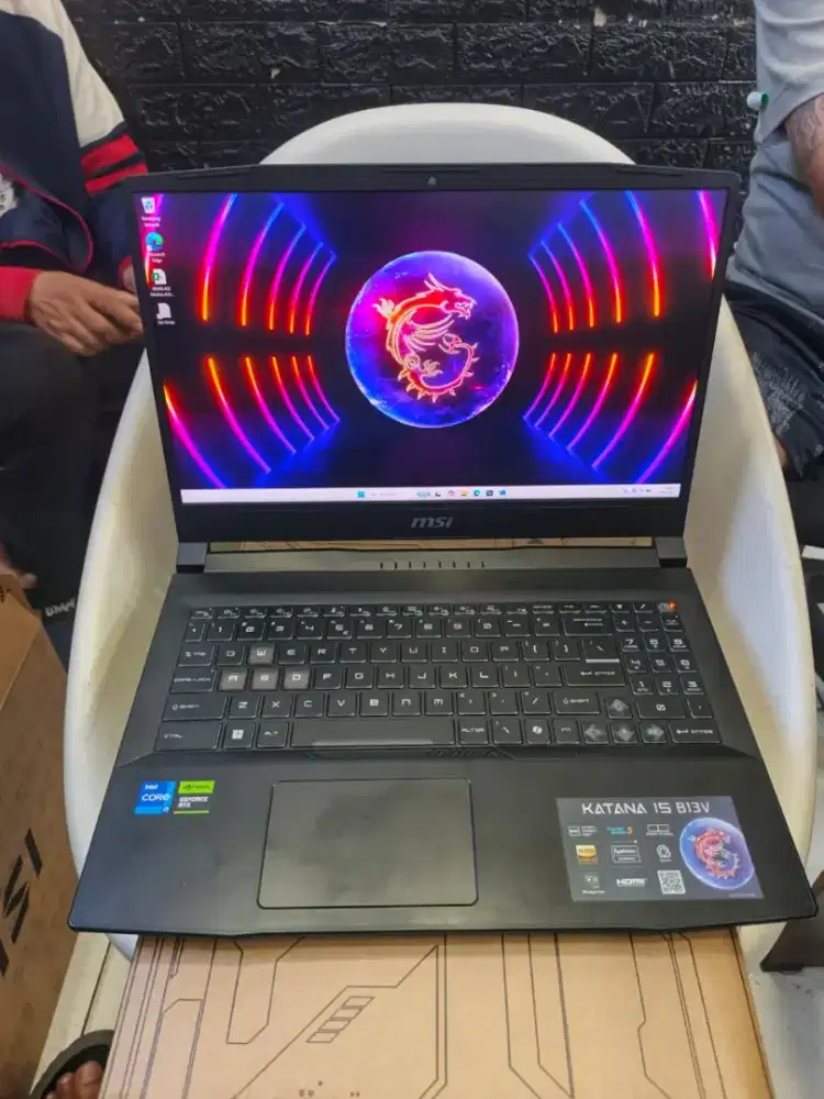 Msi katana b13 v core i3 gen 13 ram 16gb 1tb