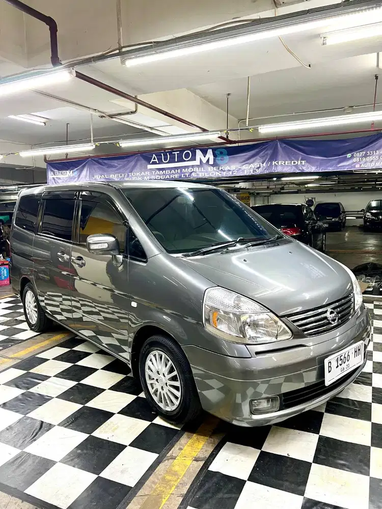 Nissan Serena 2.0 Highway Star 2010 (HWS)