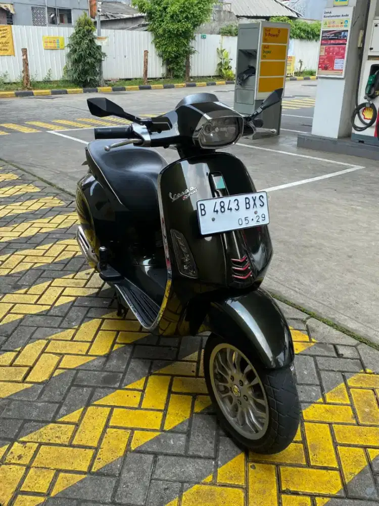 Vespa Sprint Matic 150 IGET 2016 Rare Colour Green Verde Muschio