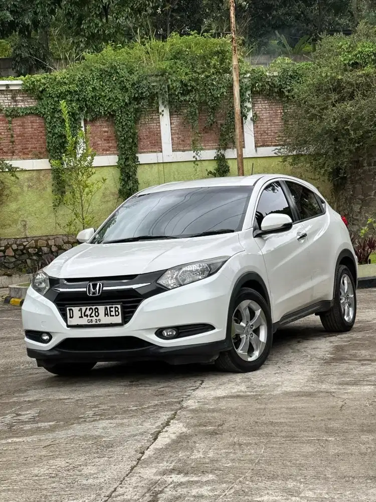HONDA HRV E CVT 2016 ISTIMEGOOOD