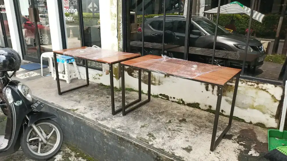 MEJA PREMIUM AESTHETIC 700.000 JADI 557.000 !