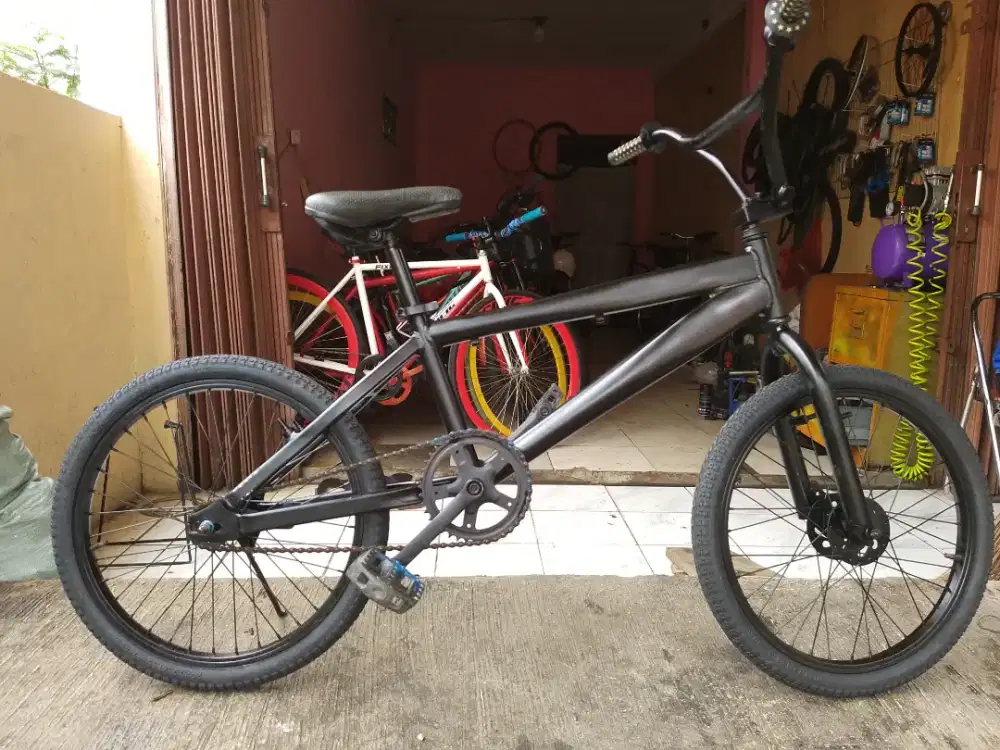 Sepeda BMX Alloy Rem Torpedo Ban 20 Siap Pakai