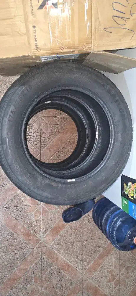 Ban Bekas 99% 175 75 16