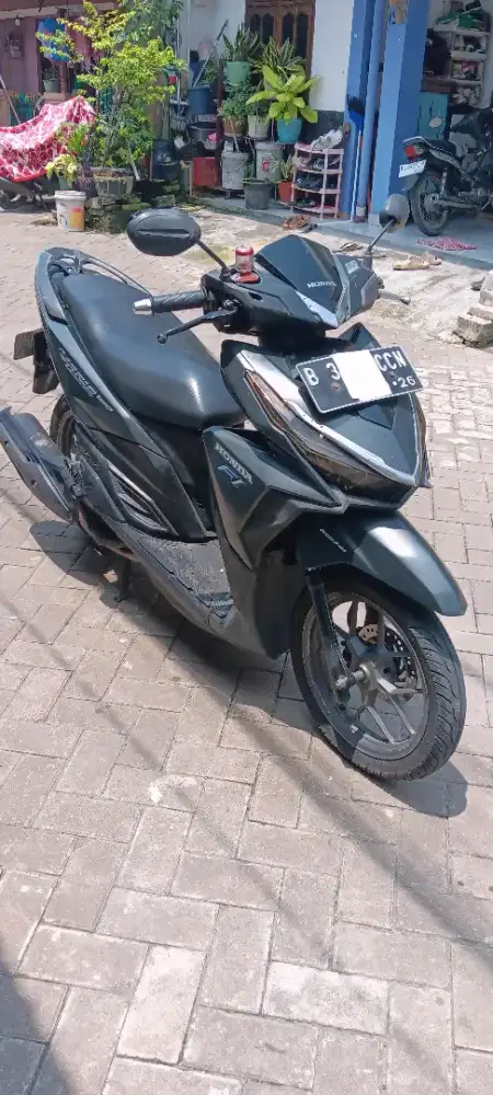 Vario 150 CBS ISS Tahun 20015