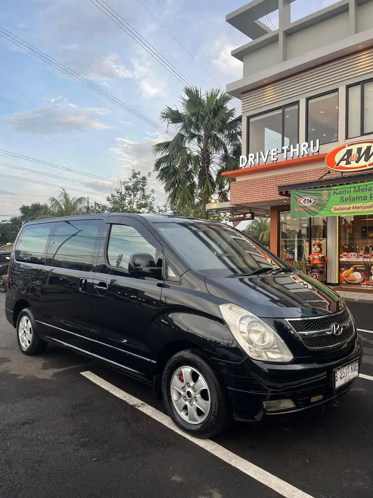 Hyundai H-1 2009 Bensin