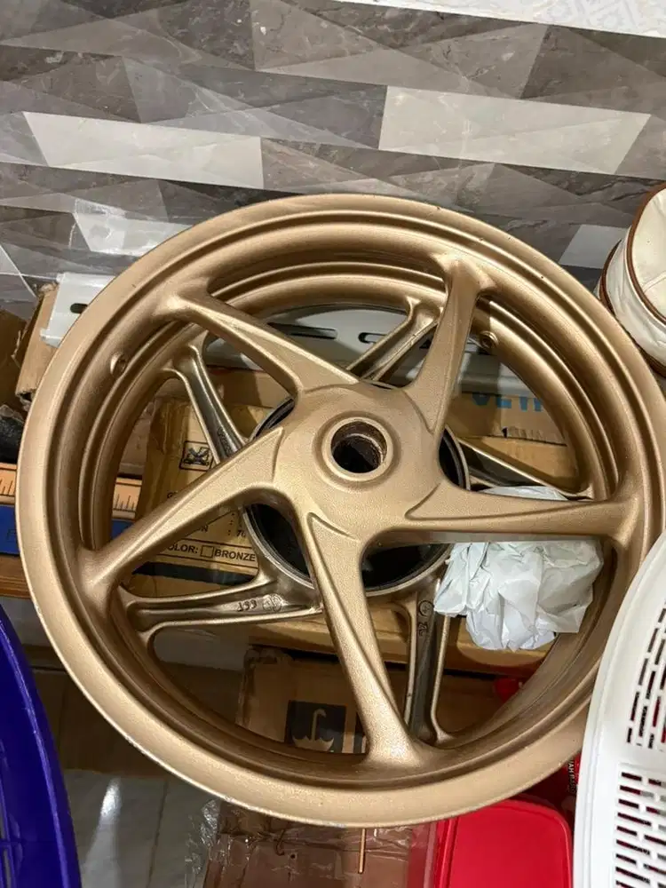 Pelak beat asli warna goldd