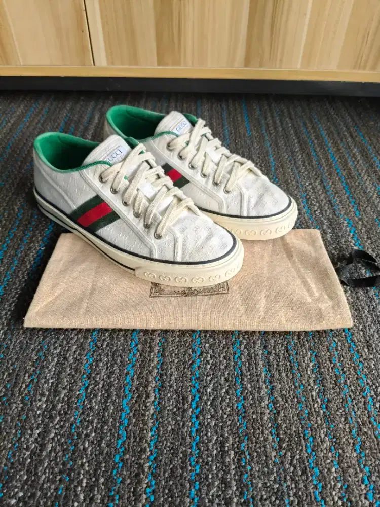 Gucci basket sneaker original asli