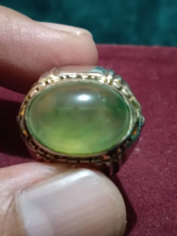 Batu sungai dareh kristal