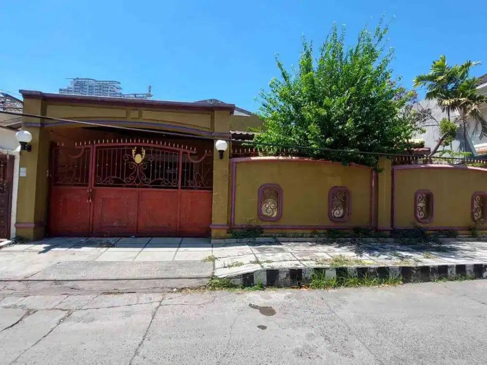 Rumah Darmo Permai Selatan XI