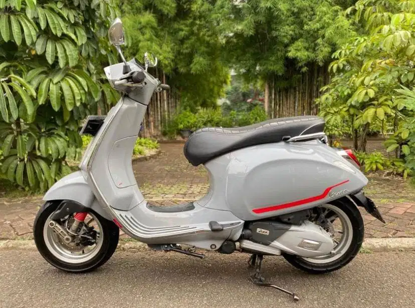 Vespa Sprint Iget ABS 150cc