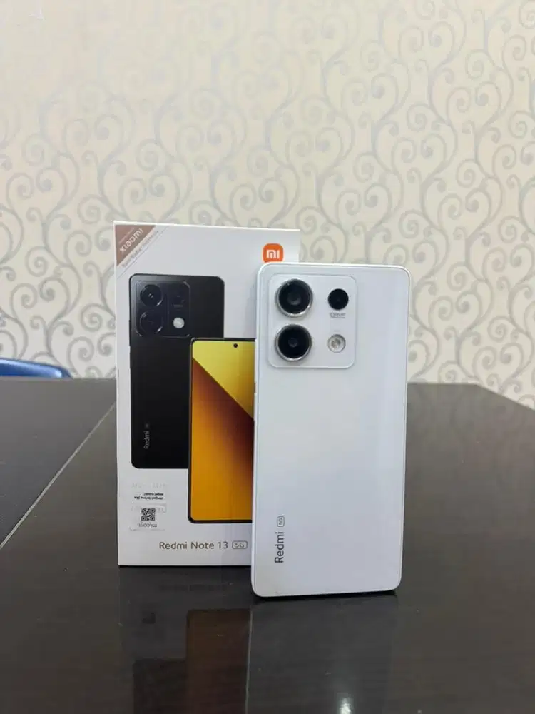 Redmi Note 13 5G 8/256GB Second Fullset - Putih