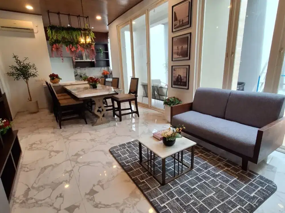 Jual Rumah Lariz Embassy Pakuwon Indah