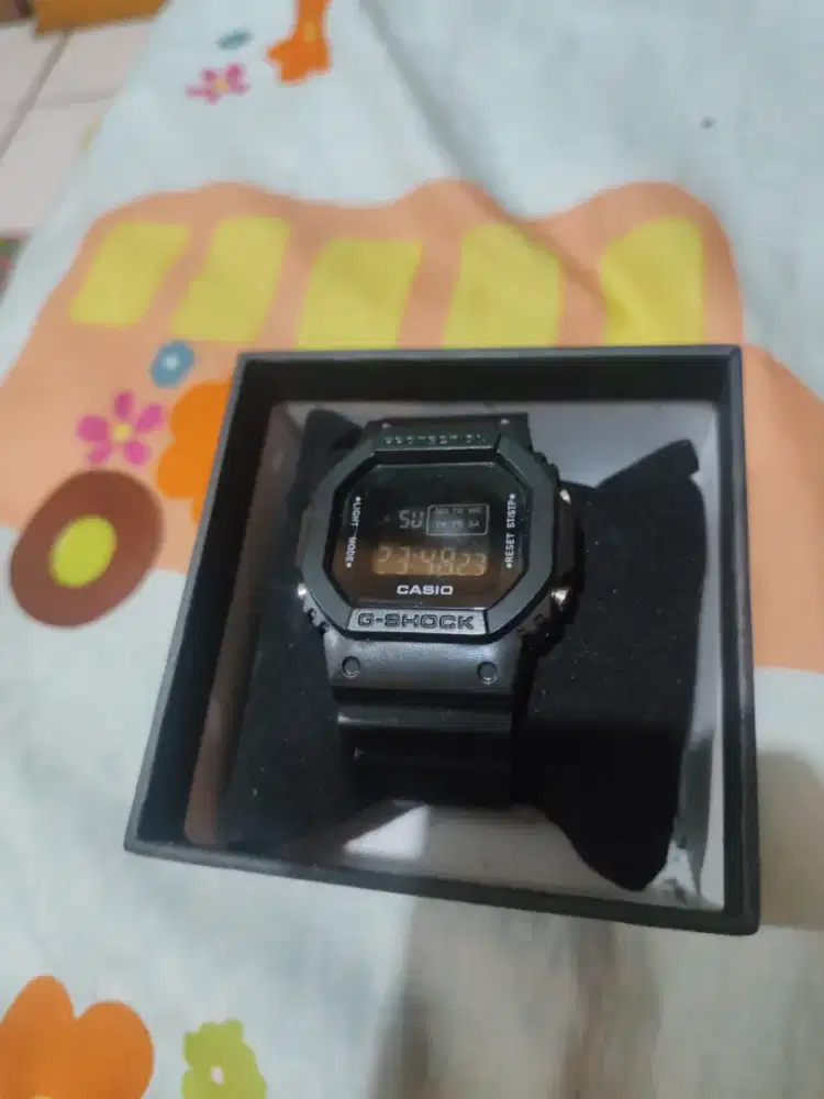 Casio G shock DW 5600