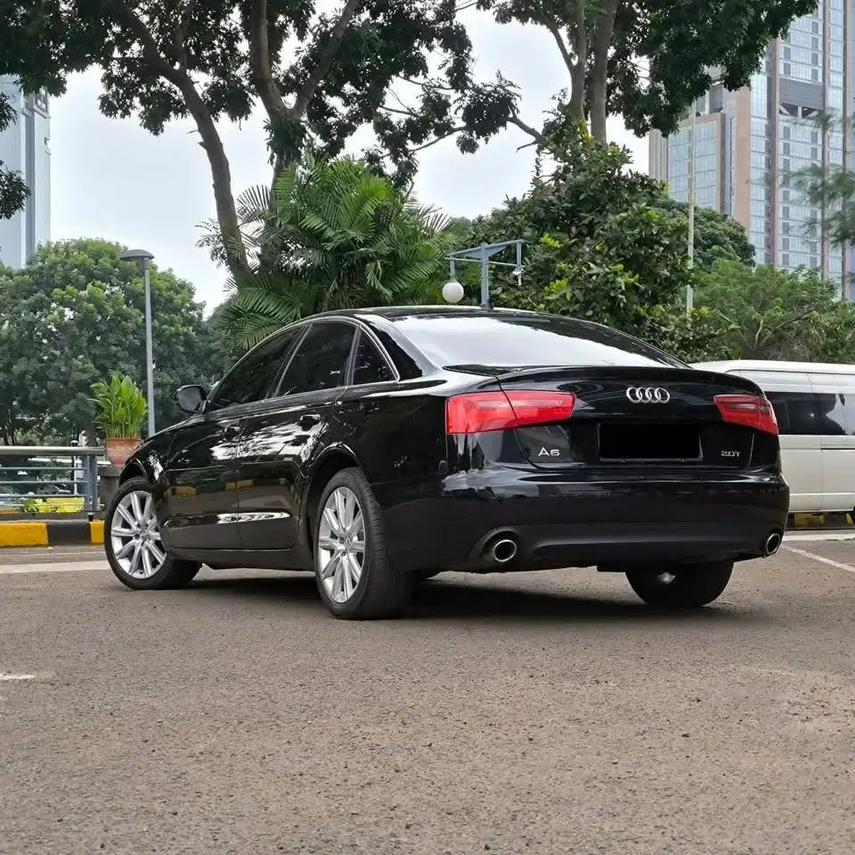 AUDI V6 Tahun 2011 MULUS SIMPANAN