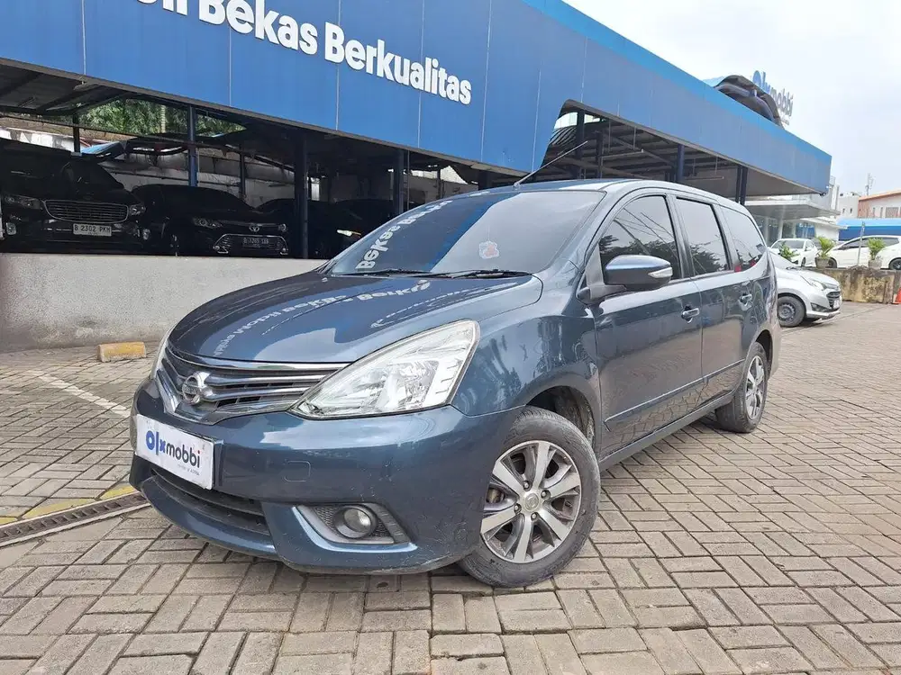 Nego Pajak Hidup Harga Murah Nissan Grand livina 2017 SZF