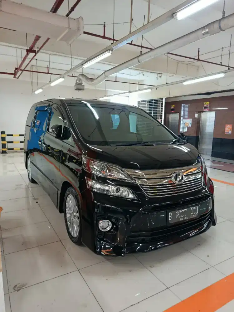 ( DP 35 jt) Vellfire Z 2.4 AT 2012 TT ALPHARD 2012