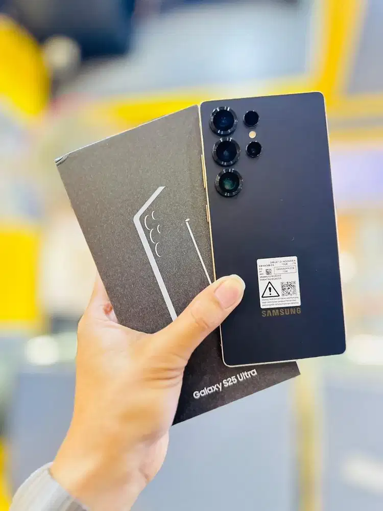 Samsung S25 Ultra 12/1TB Like new