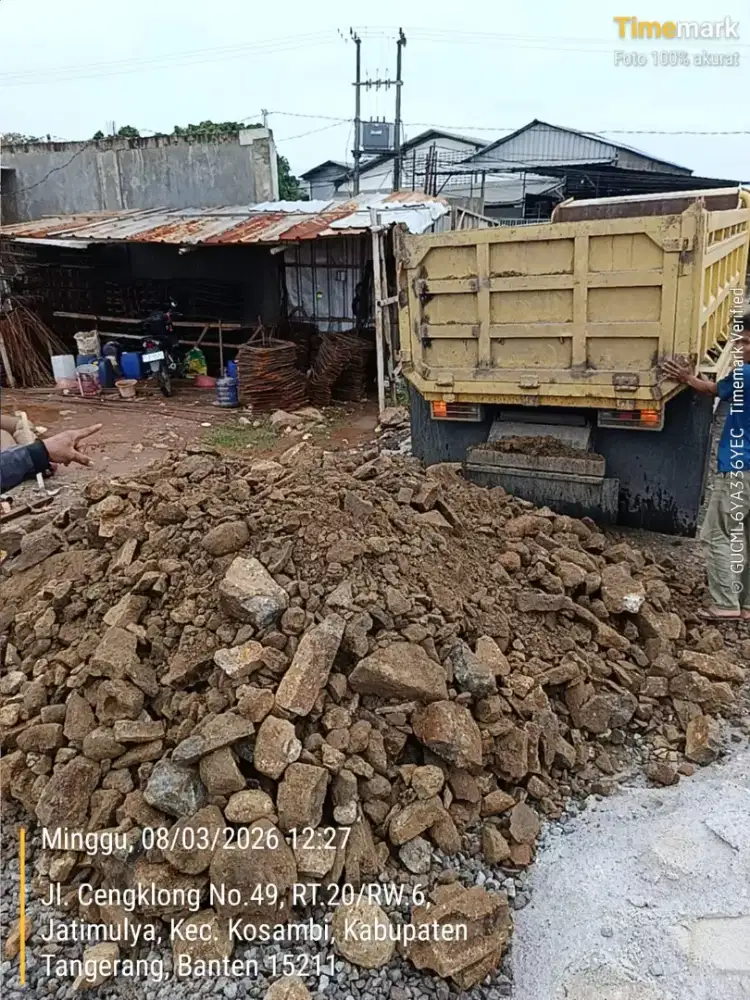 Batu makadam urugan jln