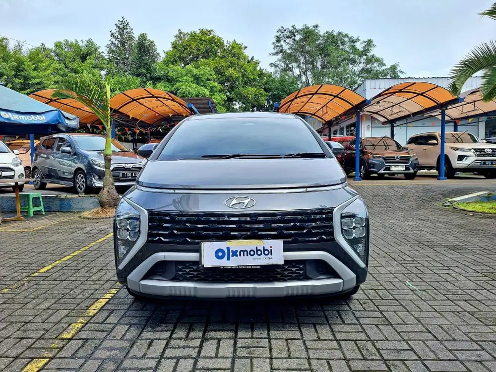 DP Rendah - Stargazer 1.5 Trend Essentials Bensin-AT 2025