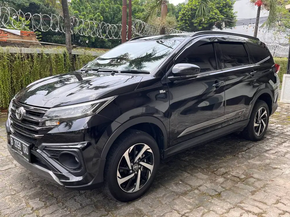 Dijual Toyota Rush 1.5 2021 GR Sport Bensin AT Tangan Pertama Mulus