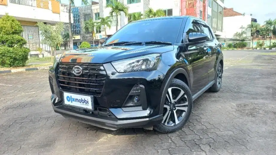DP MURAH - Daihatsu Rocky 1.0 R ASA Bensin AT 2021 Hitam
