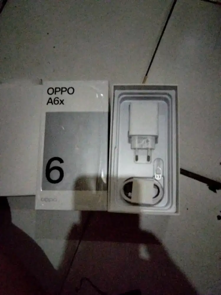 Oppo A6x 4/64 ungu tua