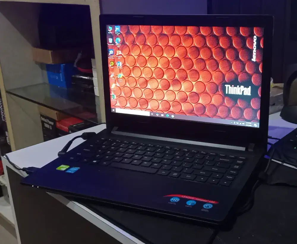 Laptop Lenovo Core i3 Dual VGA Siap Pakai