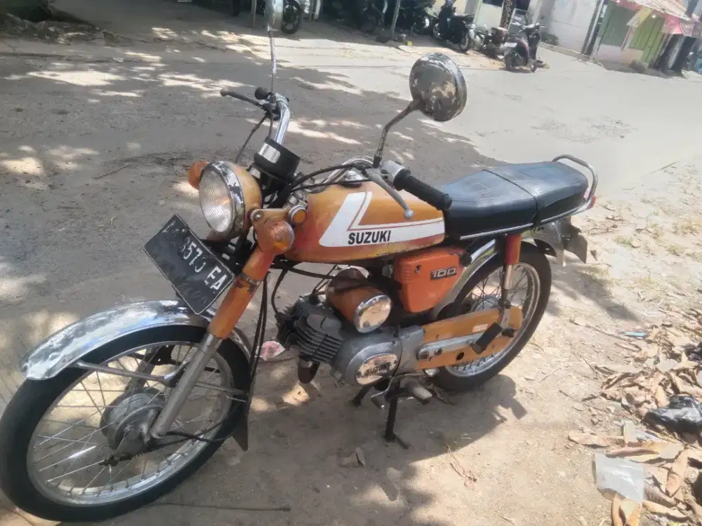 Suzuki A100 tahun 1974
