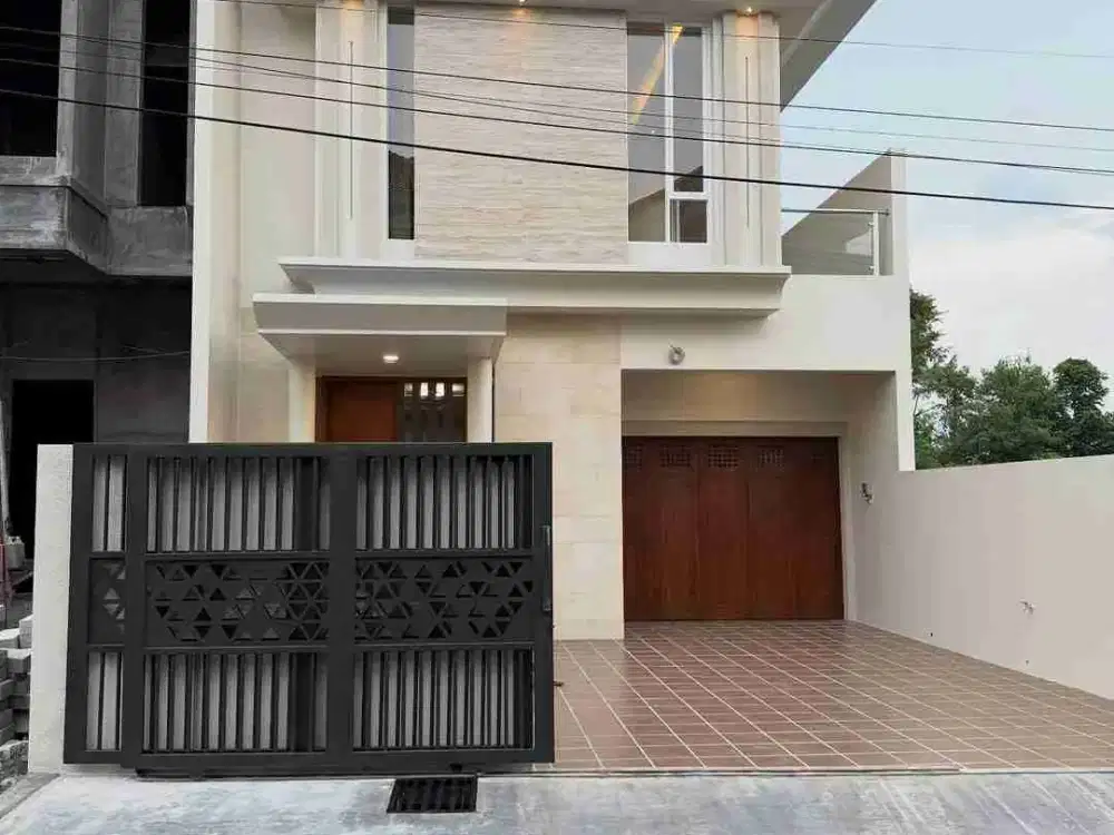 Rumah megah mewah di sambisari purwomartani kalasan sleman dekat exit toll jogja solo