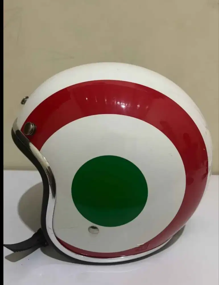 helm vespa italyan flag