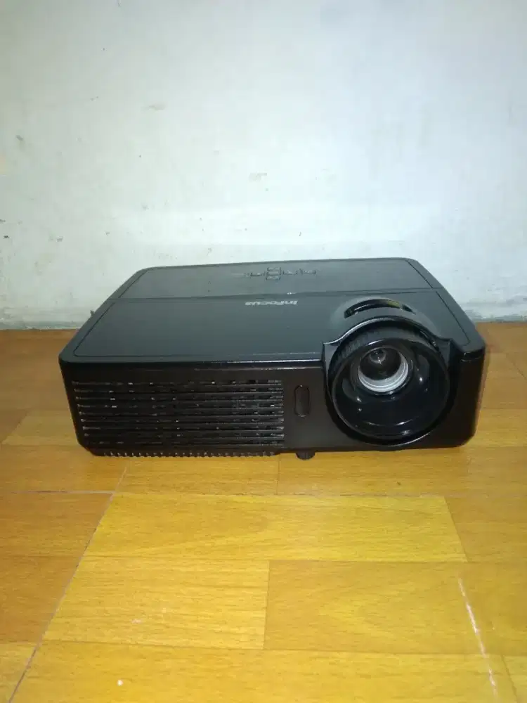 Proyektor Infocus IN112 second