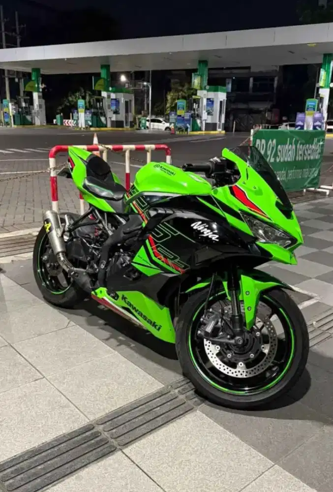 Kawasaki ZX25RR KRT Edition