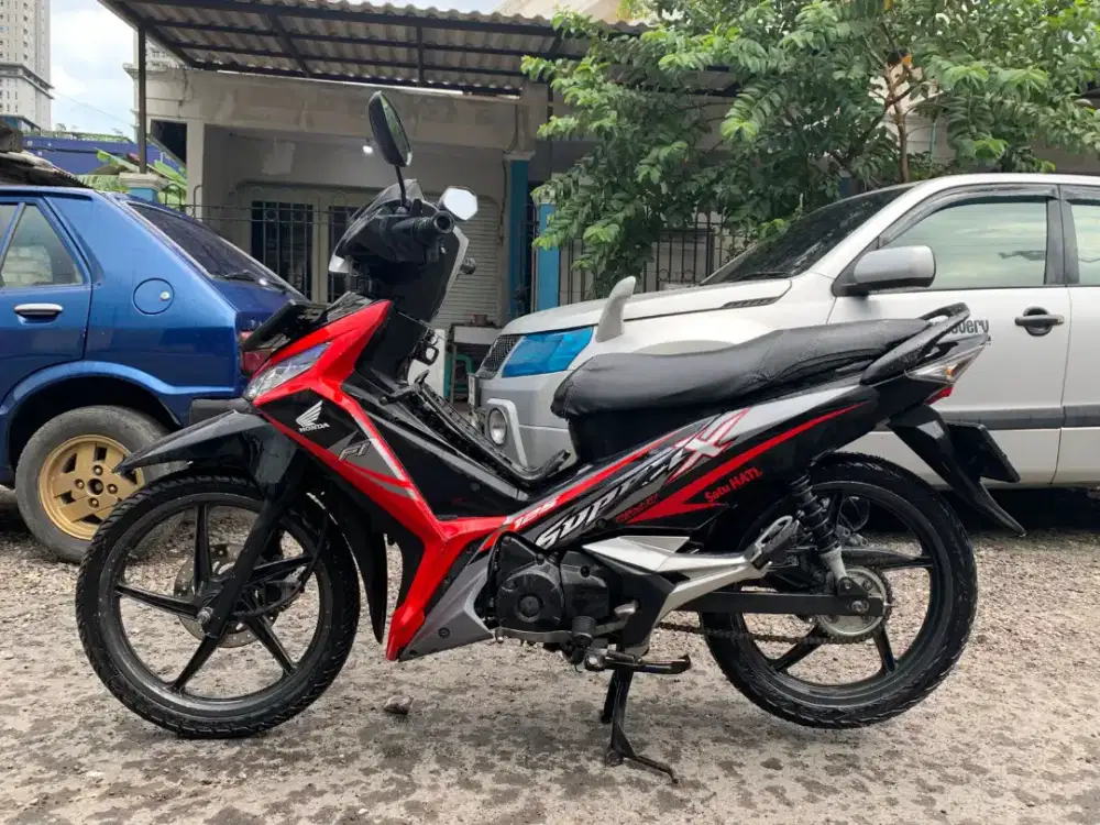 Honda Supra x 125 2016 lokasi jl Kalisari Damen 102 Surabaya