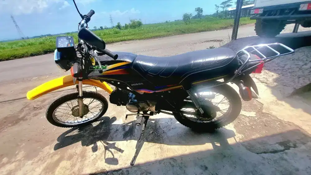 PUSAT JUAL BELI MOTOR BEKAS KEBUMEN