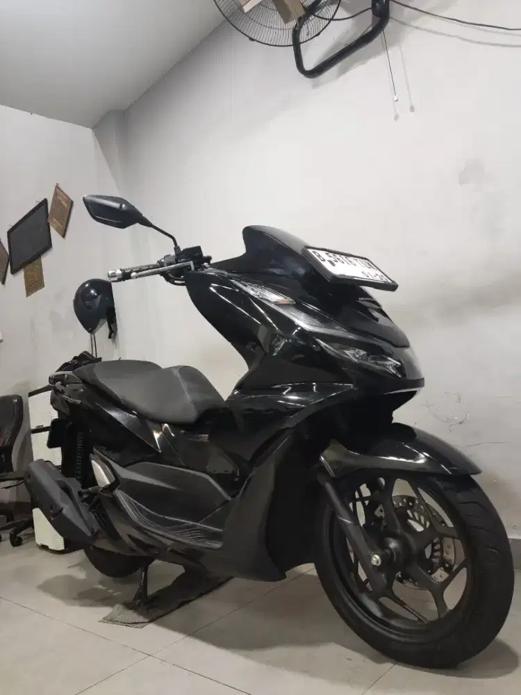 PCX 160 CBS 2025 / 2024 Low Km 8rb Istimewa Gres ABBA
