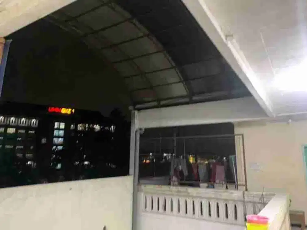 Kost Depan Gerbang Kampus Umm Tlogomas