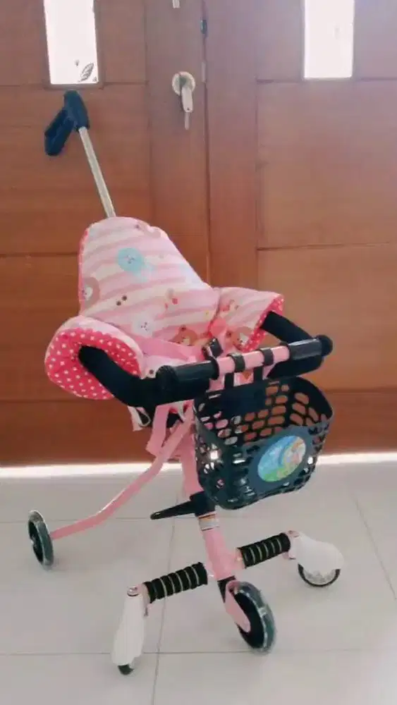 Dijual stroller merk EXOTIC type LW 101 warna pink