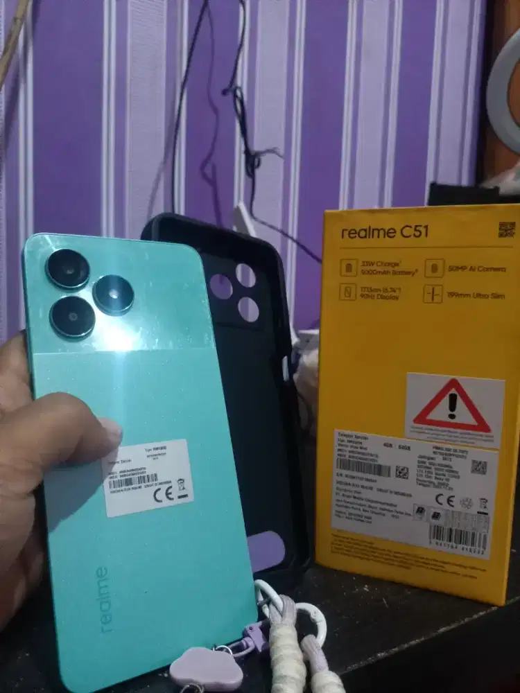 Realme c51 4+6/64