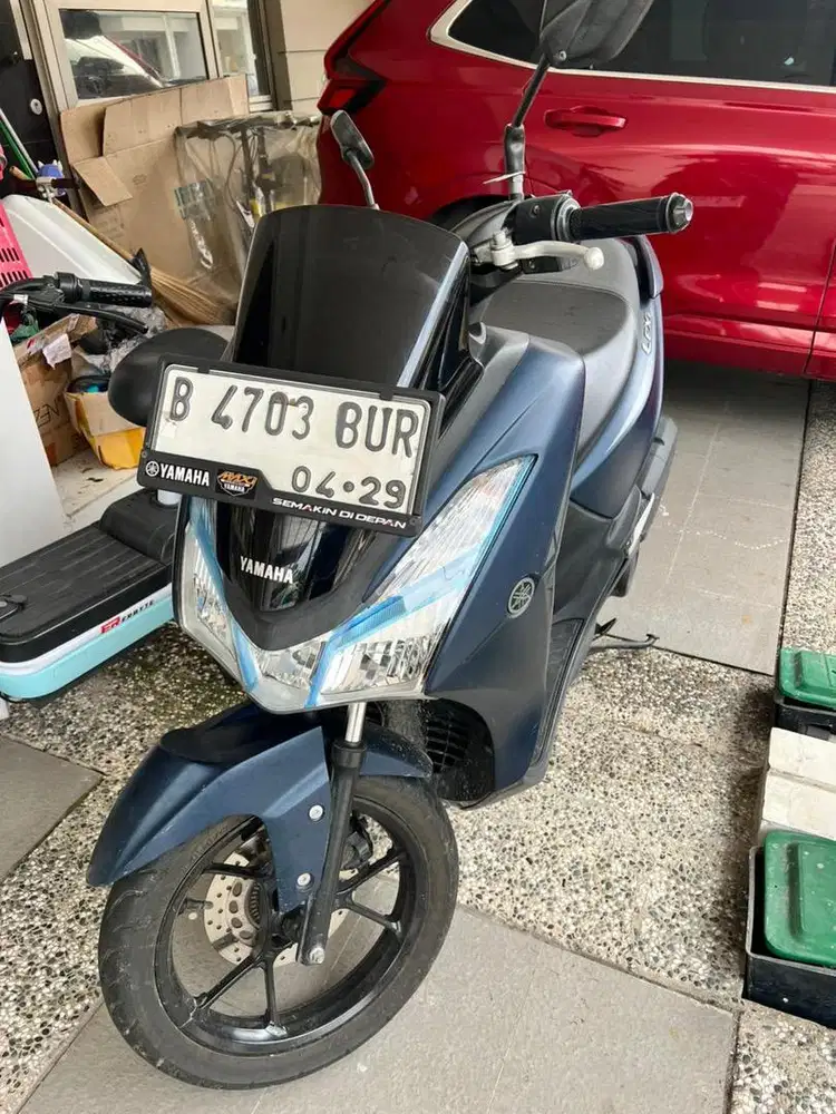 Yamaha LEXY KeyLess 2019 KM 9000 (free sepeda listrik erbyte)