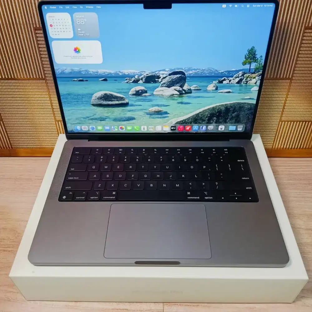 Macbook M1 pro 14 inchi Ram 16gb Ssd 512gb