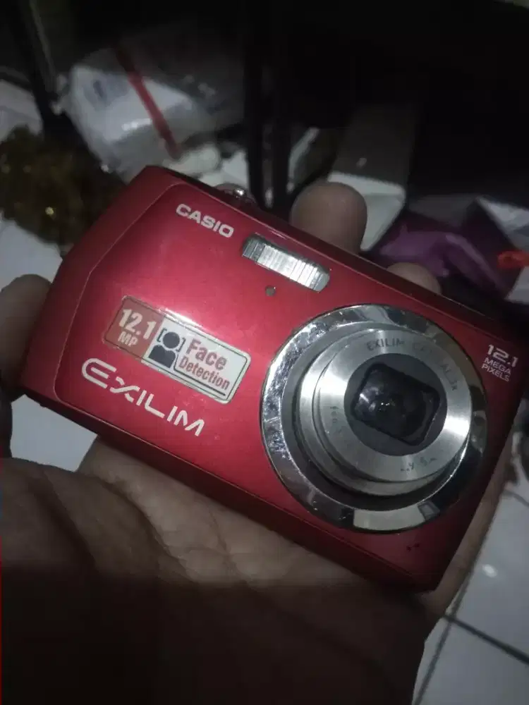 Kamera digital digicam Casio exilim ex-z16