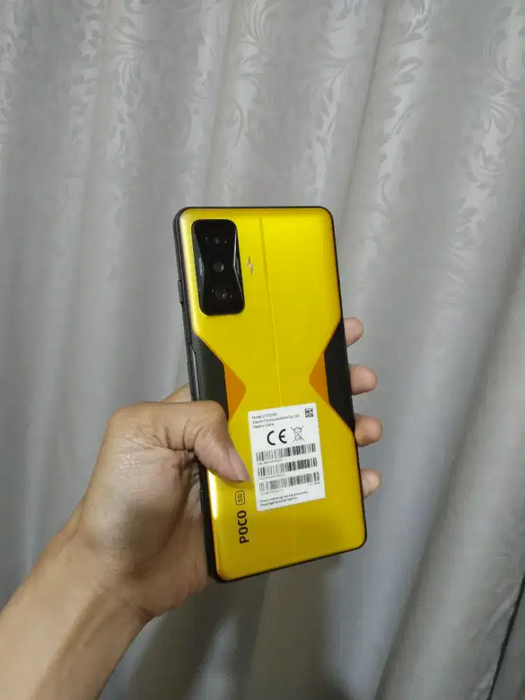 Poco F4 GT 12/256gb second nominus